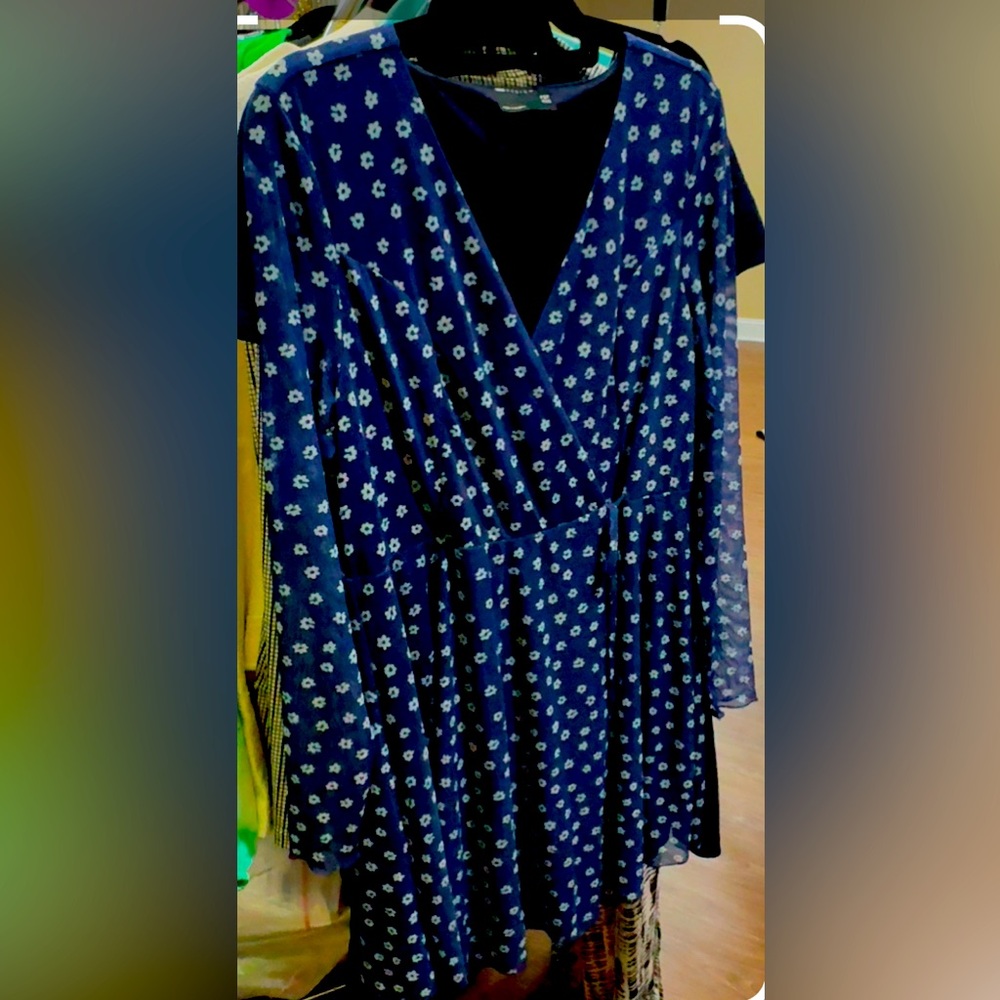 ASOS Design wrap dress - Picture 2 of 2